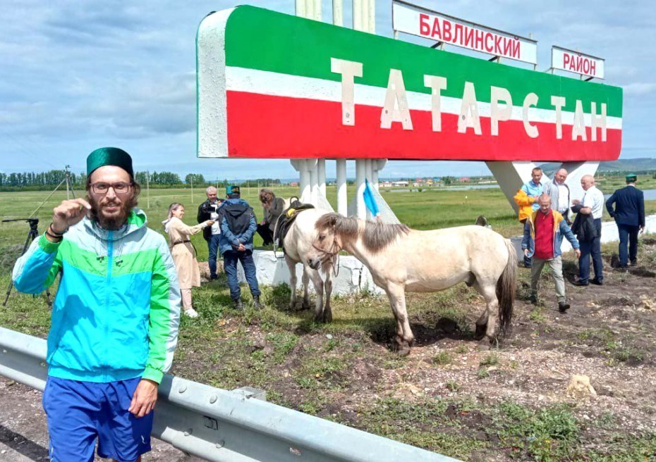 Дугуйдану Винокурову с лошадьми осталось менее 1000 километров до Москвы
