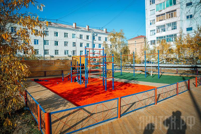 В Якутске за 10 лет отремонтируют 300 дворов