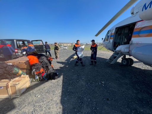 В Якутии пострадавшим от паводка районам направили почти 30 тонн гуманитарной помощи