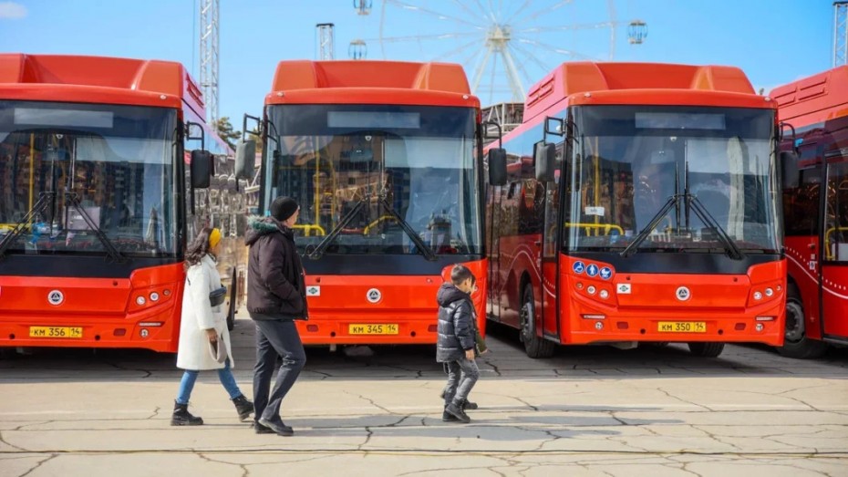 Движение автобусов по улице Каландаришвили возобновилось