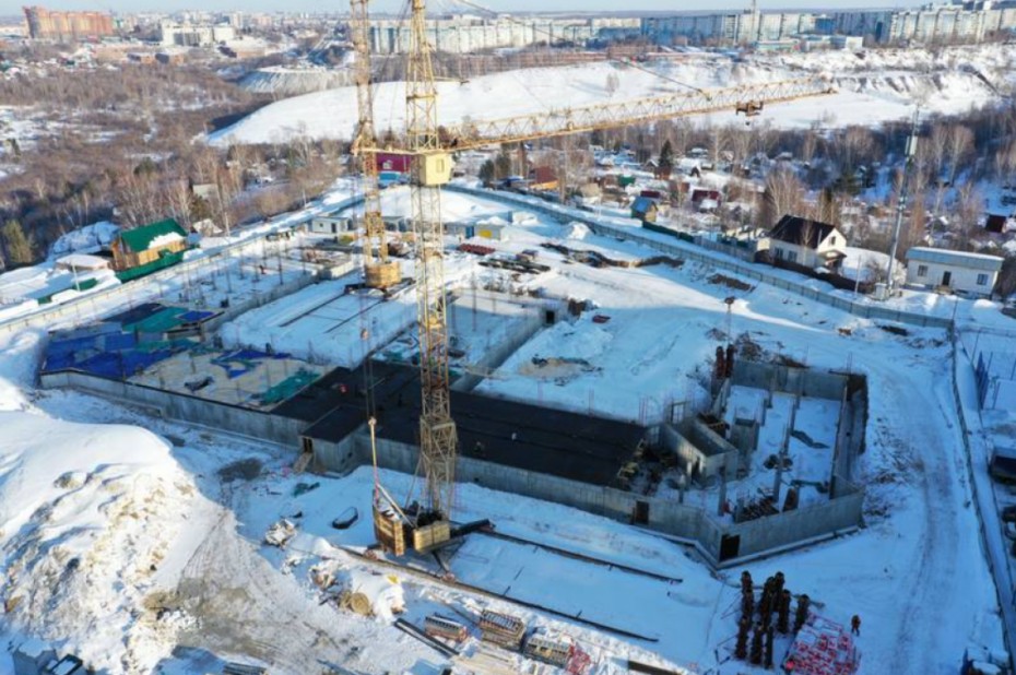 Разорвать резко подорожавший контракт с АО «Группа ВИС» по строительству поликлиник, предложили депутаты новосибирского заксобрания
