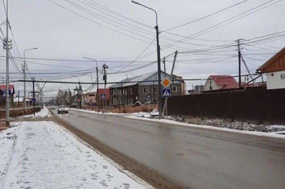 В Якутске при проектировании улицы жителей оставили без автобусной остановки