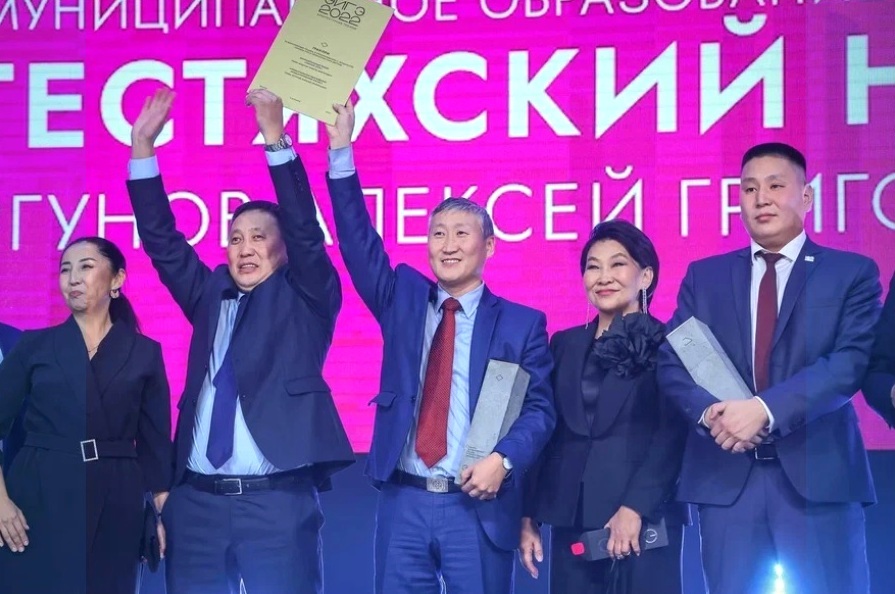 Обладателем Гран - при первой республиканской архитектурной премии Якутии «ЭЙГЭ-2022» стала команда Горного улуса