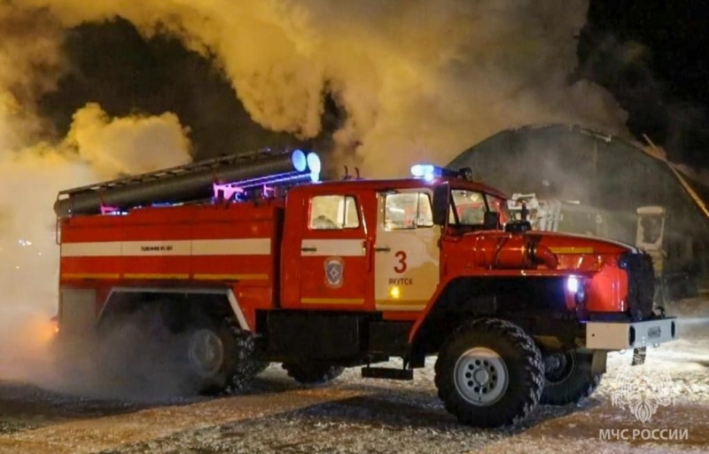 В Томмоте при пожаре погиб мужчина в Бестяхе от огня пострадало два человека