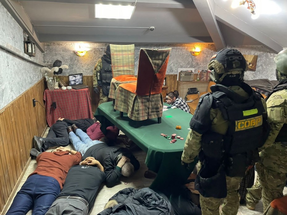 Организаторы подпольного игорного зала в одном из рестобаров Якутска предстанут перед судом