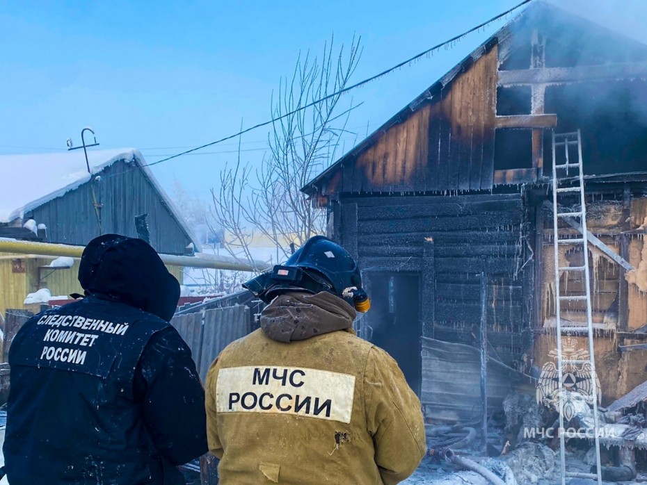 Останки трёх человек обнаружены на месте сгоревшего дома в селе Майя