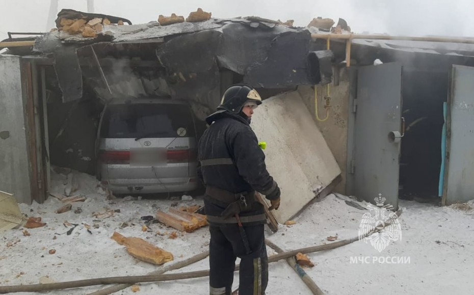 При взрыве от неисправности газового оборудования в гараже пострадал человек в Якутске