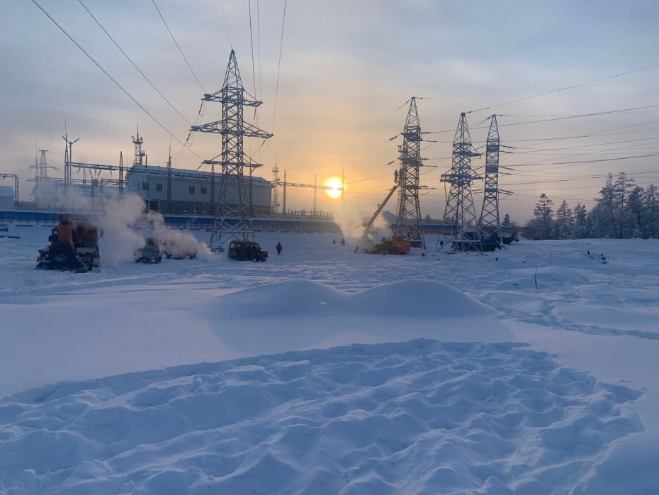 Подача электричества по временной схеме организована в пяти районах Якутии, попавших под аварийное отключение