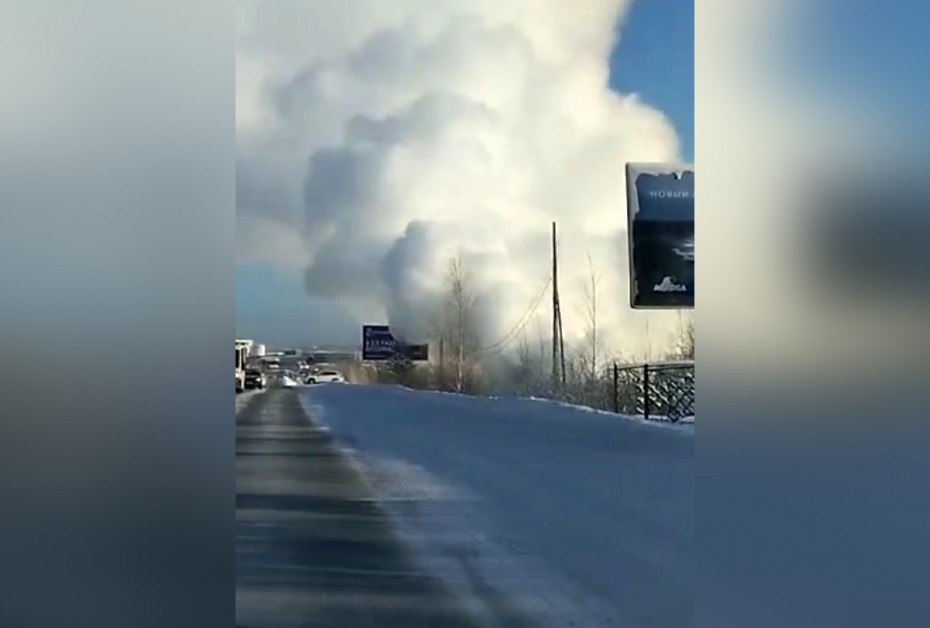 Прокурор Мирного осмотрел место прорыва магистрали из-за чего произошло отключение тепла