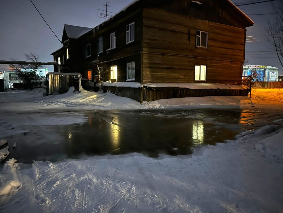 Фотофакт: 17 квартал в Якутске готовится к «плаванию»