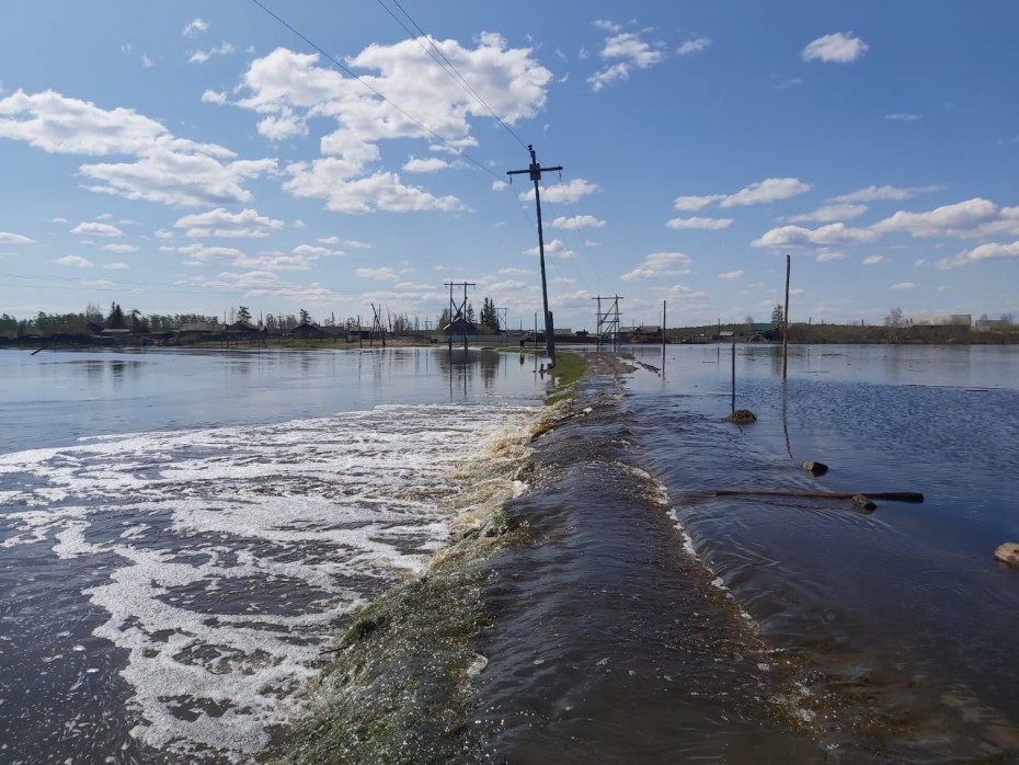 В Черкёхе проводится работа по отводу паводковых вод на место высохшего озера