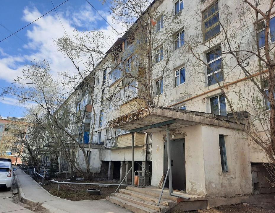 Активный сезон работ по капитальному ремонту многоквартирных домов начался в Якутии