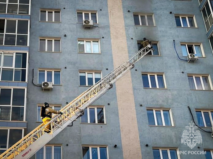 Неисправный пылесос привел к пожару в многоэтажке в Нерюнгри
