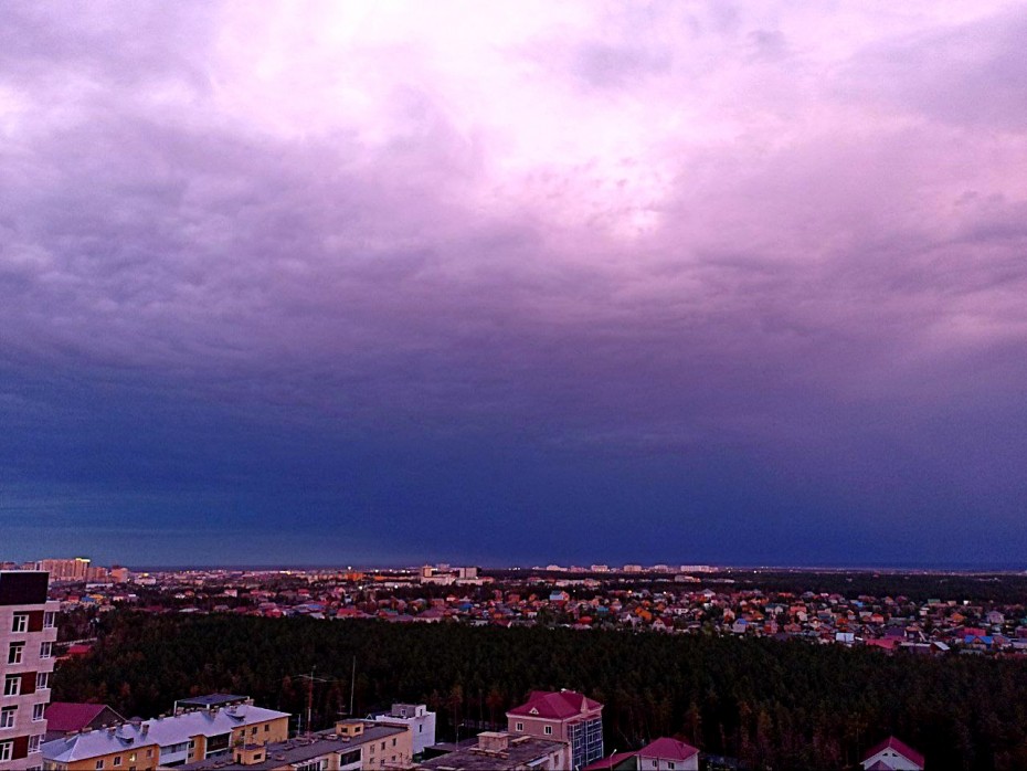 СМИ: Дожди и понижение температуры ниже +20 градусов прогнозируют в Якутске и ряде районов