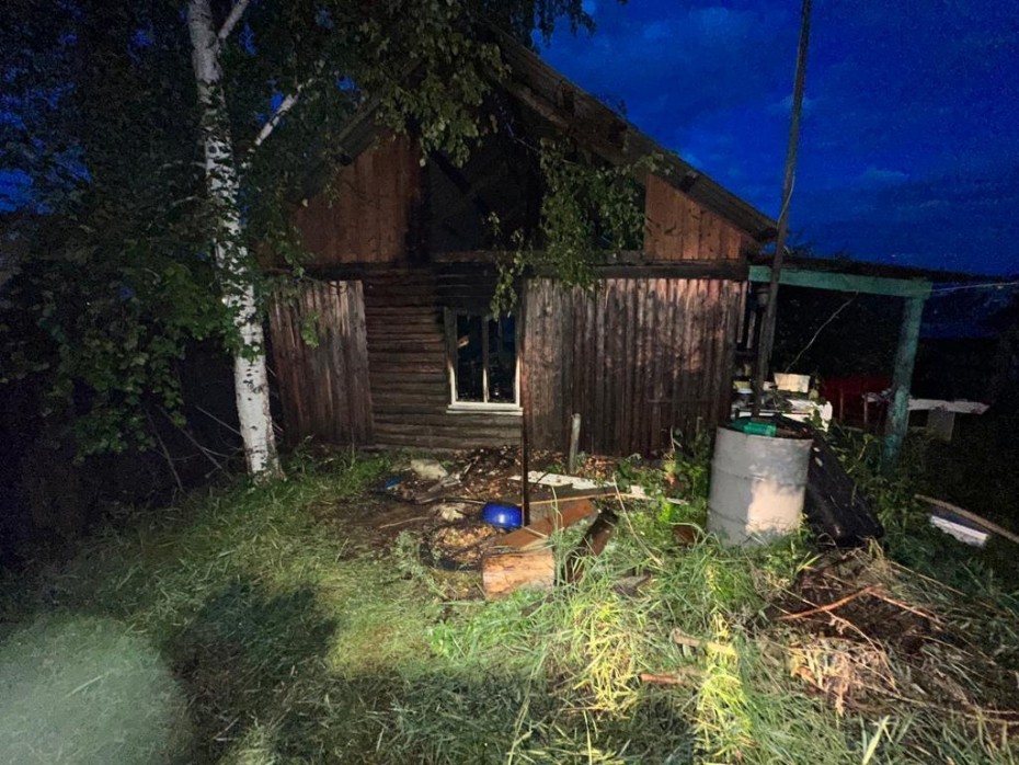 Тело человека обнаружено на месте сгоревшего дома в Мегино-Кангаласском районе