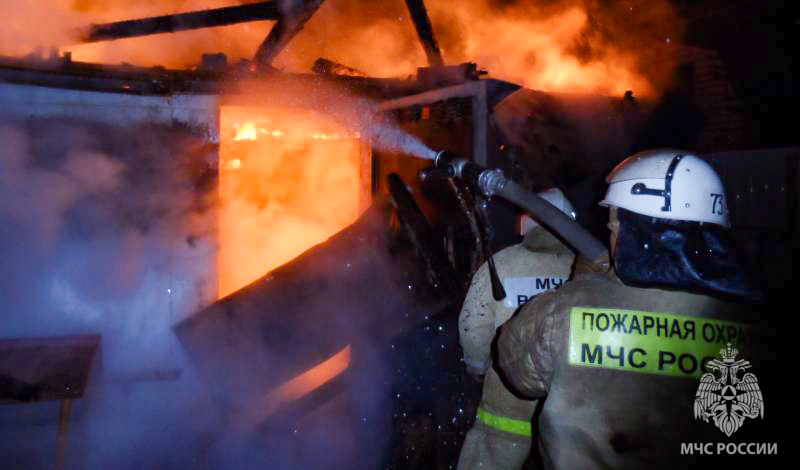 При пожаре в Намском районе пострадала женщина