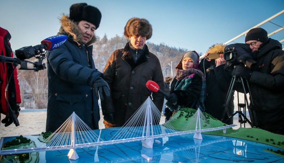 СМИ: Власти Якутии снова перенесли сроки ввода Ленского моста