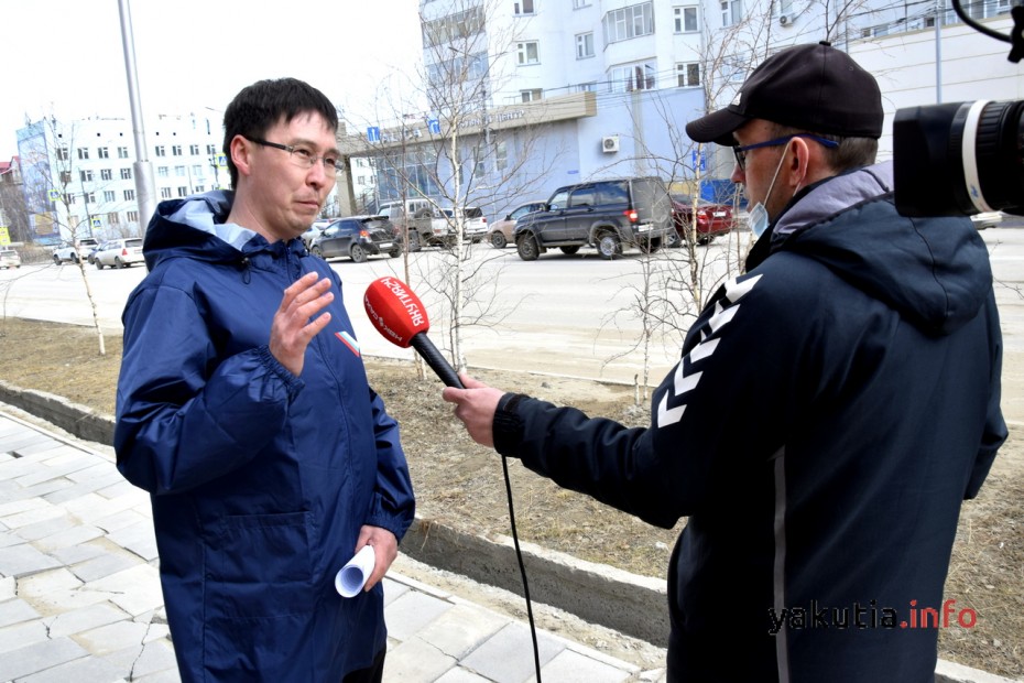 «Делайте что-нибудь!»: Антон Жондоров обратился к Айсену Николаеву насчет резко подорожавшего топлива в Якутии