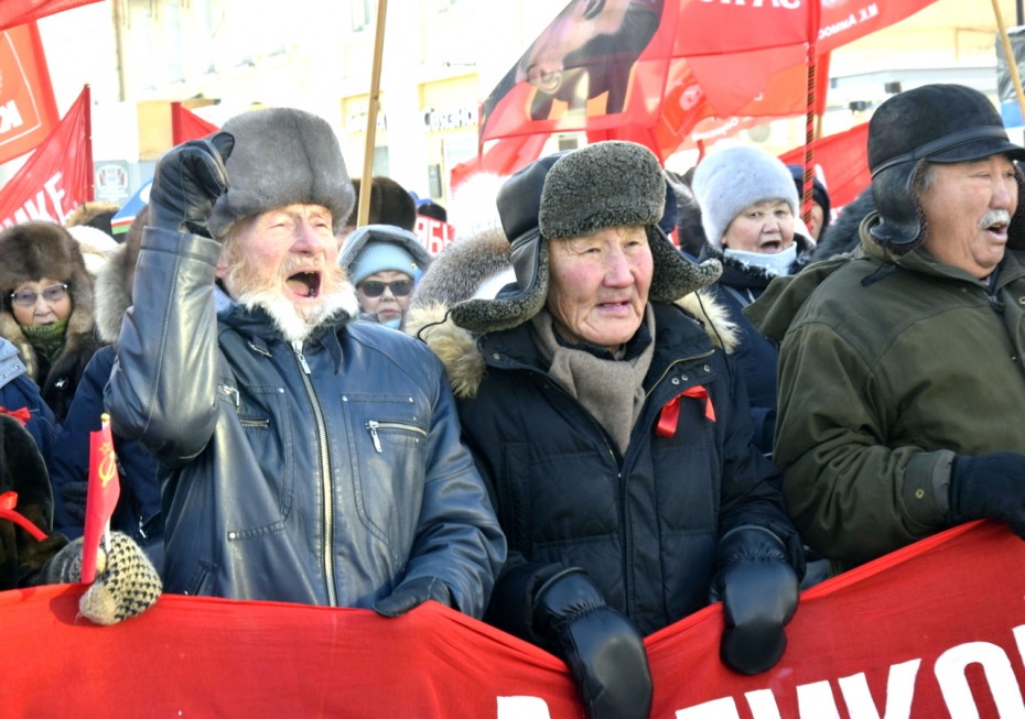 «Красный день календаря»: 7 ноября в Якутии – коммунисты, бедность, Палестина, СВО