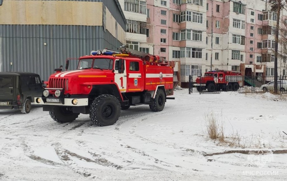 Ожоги при пожаре в квартире получил житель Якутска