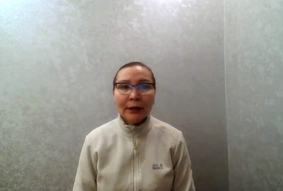 Воспитатель школы для неслышащих в Якутске обратилась за поддержкой в федеральные органы