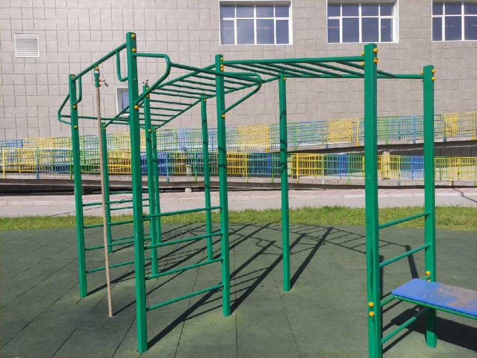 500 тысяч рублей компенсации обязал выплатить суд одну из школ Якутска в пользу ребенка, получившего травму
