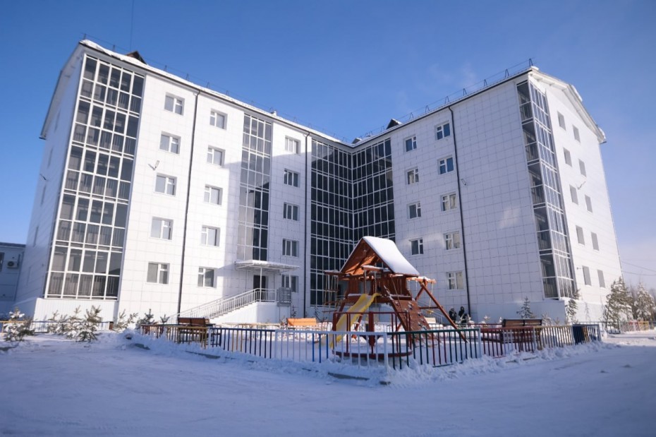 Трутнев похвалил качество государственного арендного жилья в Якутии – но какова его цена?