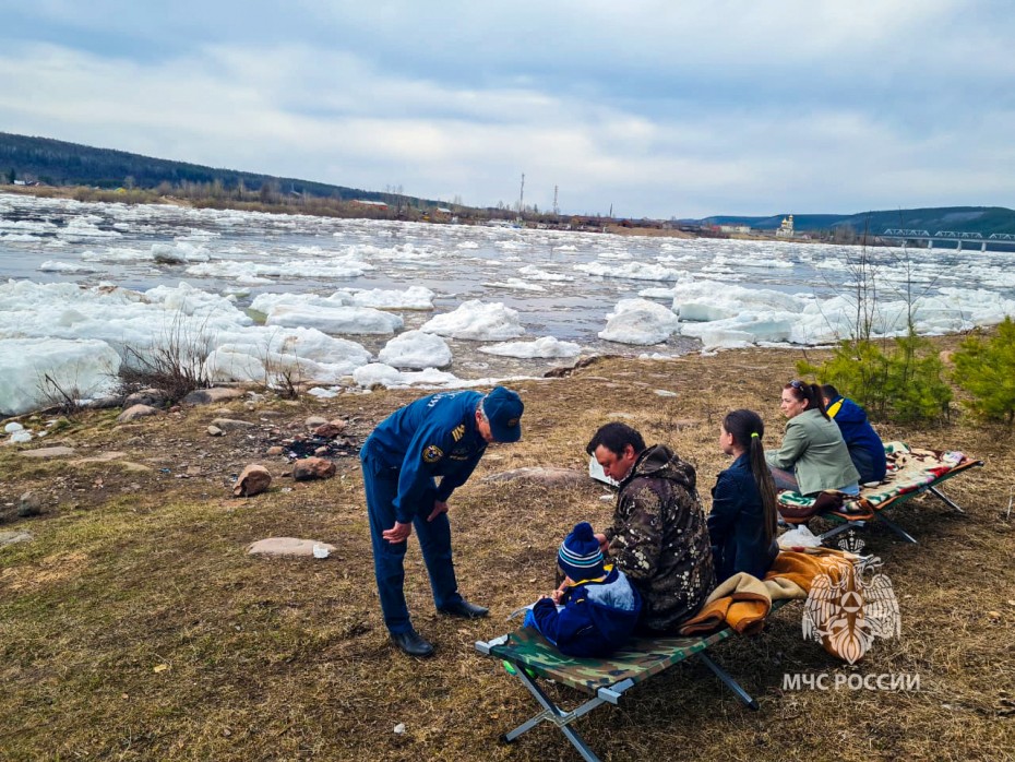Минэкологии Якутии: поступило 7 тысяч заявлений о предоставлении помощи от пострадавших от паводка