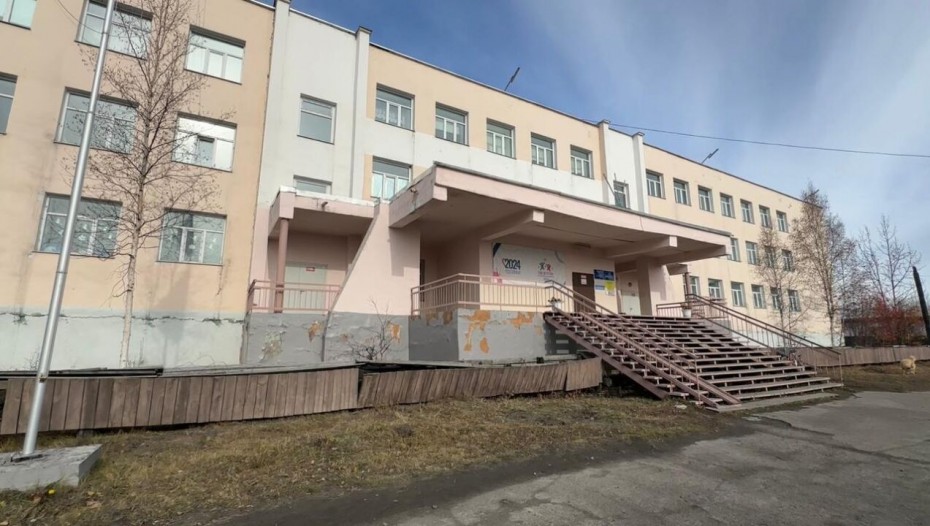 Из-за проблем с отоплением в Верхнеколымском районе школы переходят на укороченный день