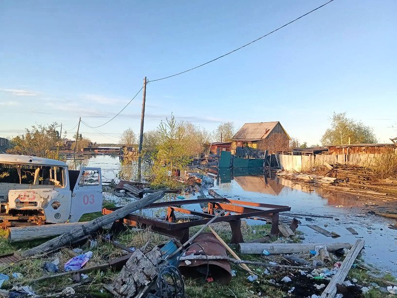 В Усть-Майском районе подтопило почти 30 дворов